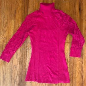 💗❤️ Bebe Open Back Sweater